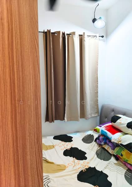 Kondominium untuk Dijual di QuayWest Residence - Clifton Chee - Bedroom - PropertyGuru.com.my