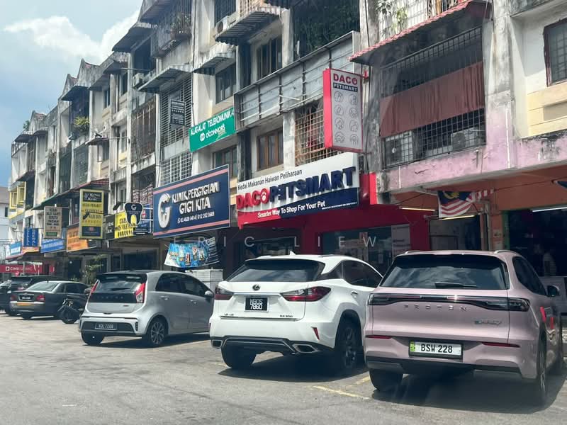 Shop for Rent in Bandar Baru Ampang (Ampang) - Eric Liew - Exterior - PropertyGuru.com.my
