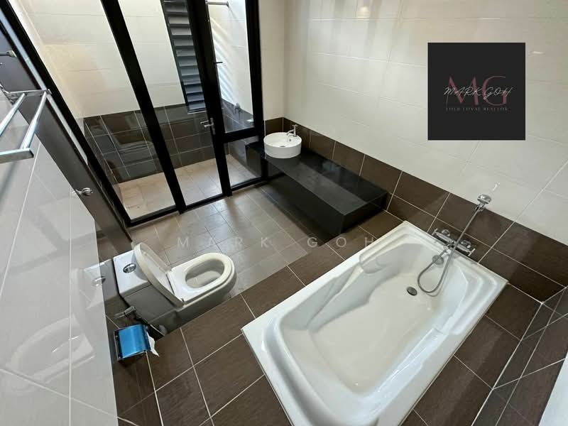 3-storey Terraced House for Sale in Bandar Bayan Bahru (Bayan Lepas) - Mark Goh - PropertyGuru.com.my