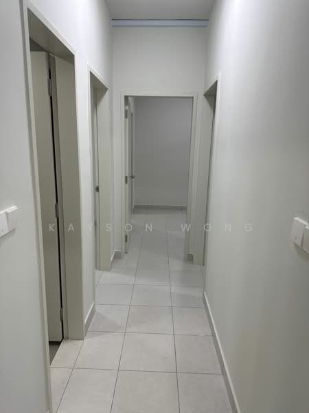 Pangsapuri untuk Disewa di Residensi Max - Kayson Wong - Corridor - PropertyGuru.com.my