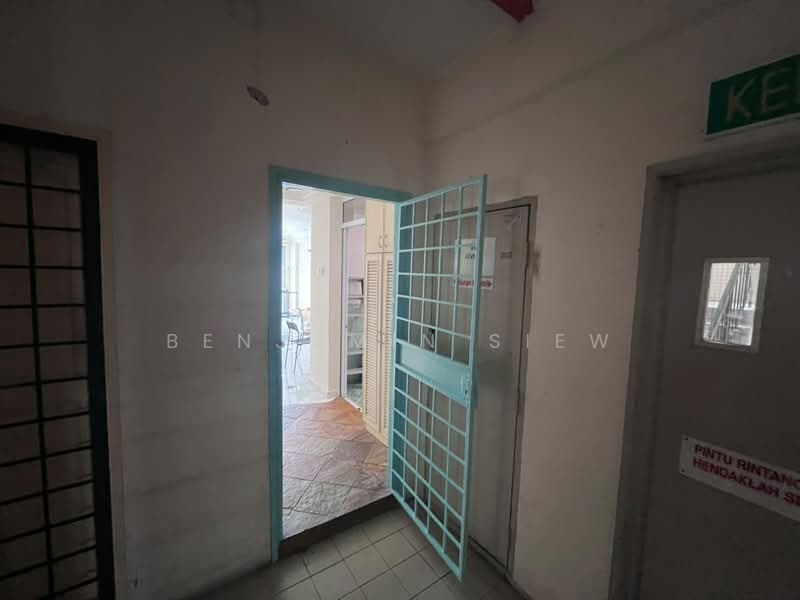 Condominium for Rent at Forest Green - Benjamin Siew - Entrance - PropertyGuru.com.my