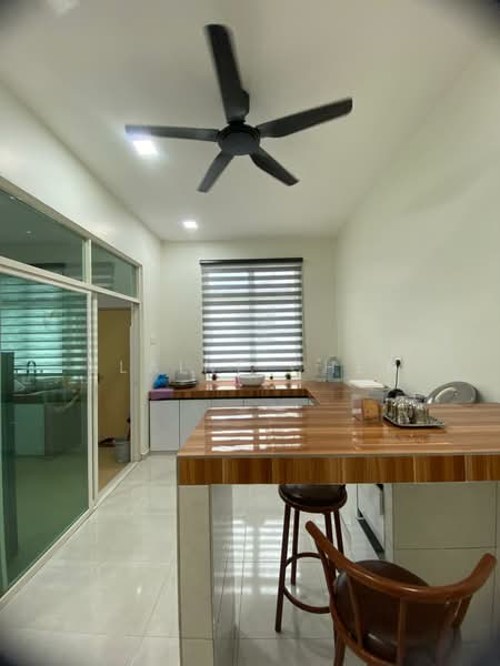 Bungalow for Rent in Taman Senawang Perdana (Senawang) - Elaine Chen - Kitchen - PropertyGuru.com.my