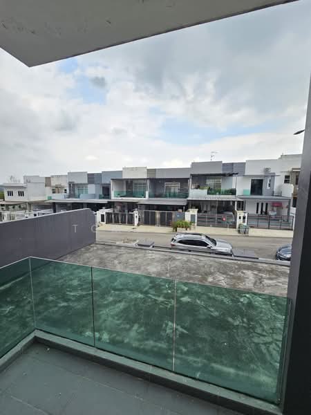 2-storey Terraced House for Sale in Taman Bukit Jaya (Ulu Tiram) - Tommy Tai - Exterior - PropertyGuru.com.my