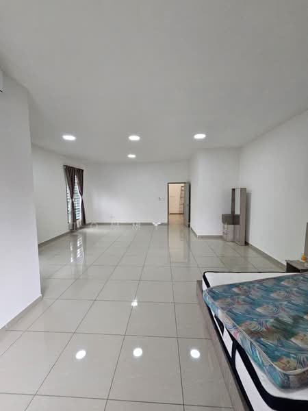 2-storey Terraced House for Sale in Taman Bukit Jaya (Ulu Tiram) - Tommy Tai - Bedroom - PropertyGuru.com.my