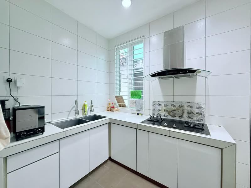 Rumah Teres 2 Tingkat untuk Dijual di Sungai Long (Bandar Sungai Long) - Michelle Siow - PropertyGuru.com.my