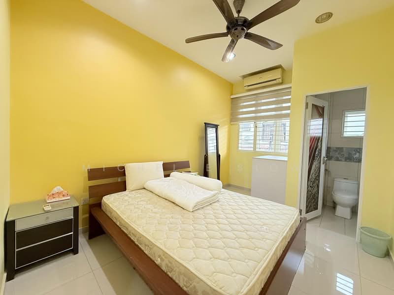 Rumah Teres 2 Tingkat untuk Dijual di Sungai Long (Bandar Sungai Long) - Michelle Siow - PropertyGuru.com.my
