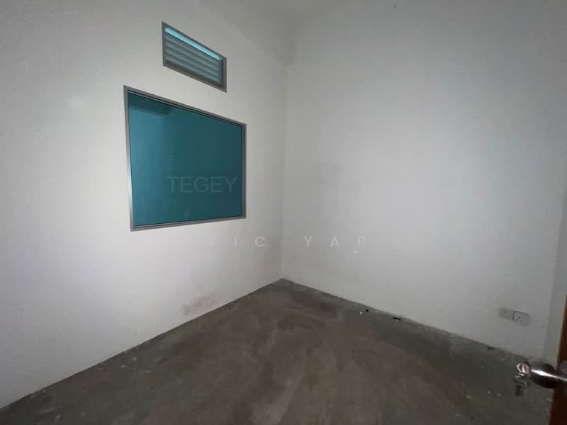 Shop / Office for Rent in Puncak Alam (Selangor) - Eric Yap - Interior - PropertyGuru.com.my