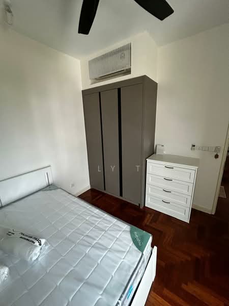 Servis Apartment untuk Dijual di Residency V - Emily Tai - Bedroom - PropertyGuru.com.my