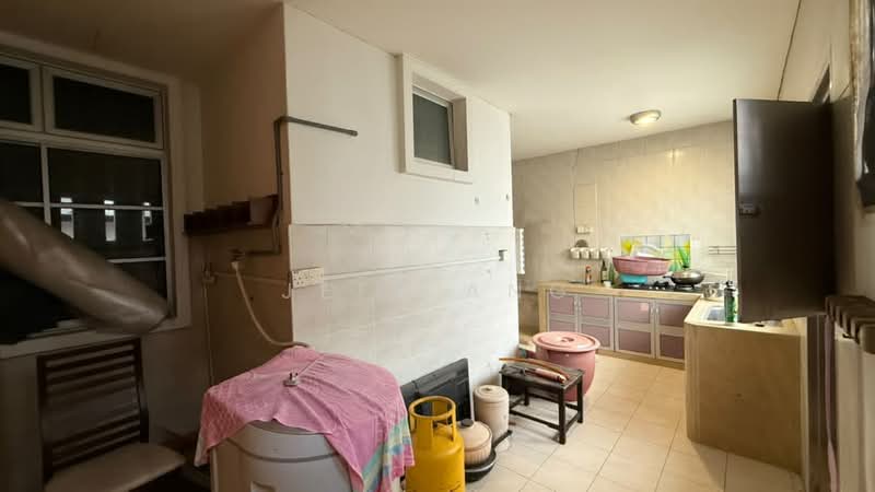 Rumah Teres 2-Tingkat untuk Dijual di Bukit Indah (Iskandar Puteri (Nusajaya)) - Jeff Ang - Kitchen - PropertyGuru.com.my