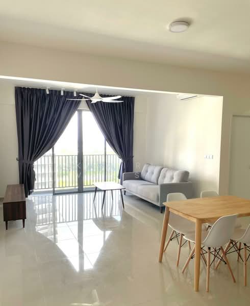 Service Residence for Rent at Gravit8, Klang - Khairil Anwar Sirajudin - Living Room - PropertyGuru.com.my