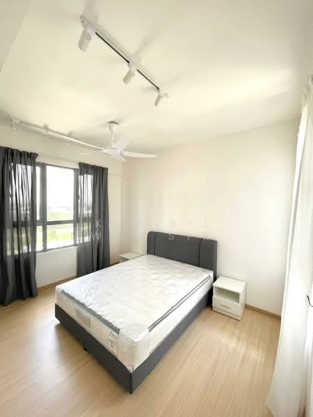Service Residence for Rent at Gravit8, Klang - Khairil Anwar Sirajudin - Bedroom - PropertyGuru.com.my