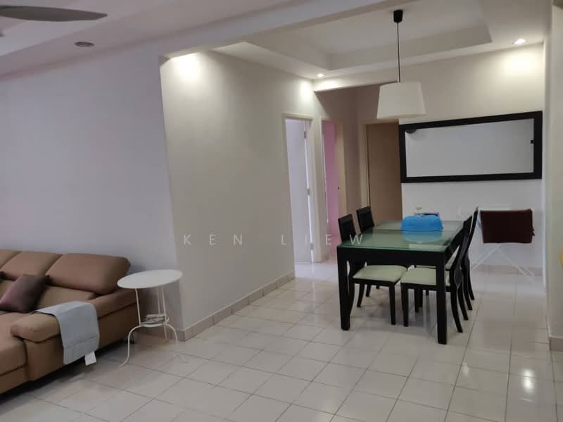 Kondominium untuk Disewa di Casa Tropika - Ken Liew - Living Room - PropertyGuru.com.my