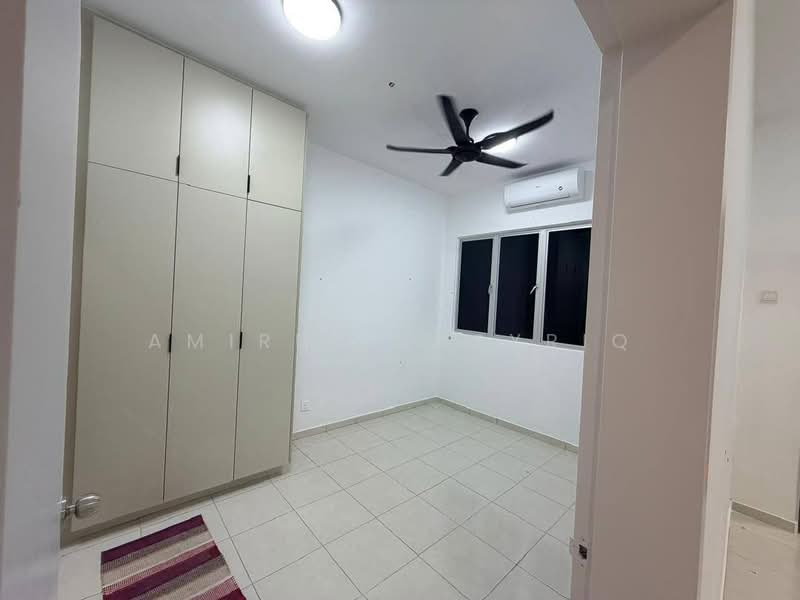 Kondominium untuk Disewa di Residensi Begonia - Amirul Nasyriq - Bedroom - PropertyGuru.com.my