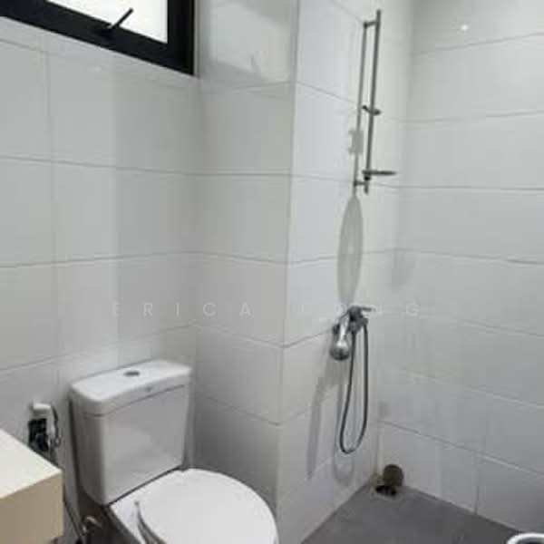 Condominium for Sale at Royal Richmond Gold - Erica Bong - Bathroom - PropertyGuru.com.my
