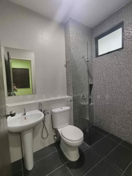 Semi-Detached House for Sale in Setia Eco Gardens (Gelang Patah) - Shirley Pang - Bathroom - PropertyGuru.com.my