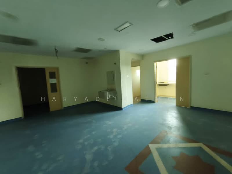 Shop / Office for Sale in Bandar Tun Hussein Onn (Cheras) - Haryadi Katmon - Interior - PropertyGuru.com.my