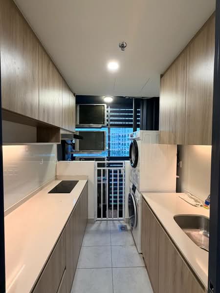 Service Residence for Sale at Suasana @ Utropolis - Jossie Teoh - Kitchen - PropertyGuru.com.my