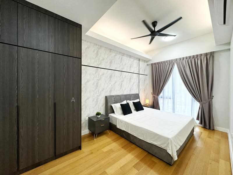 Servis Apartment untuk Disewa di The Sentral Suites - Alice Lim - Bedroom - PropertyGuru.com.my