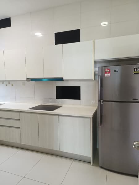 Service Residence for Rent at D'Summit Residences - Glenn Twe - Kitchen - PropertyGuru.com.my