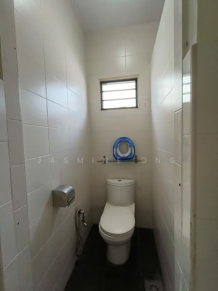 Rumah Teres 1 Tingkat untuk Dijual di Kepong Baru (Kepong) - Jasmine Ong - Bathroom - PropertyGuru.com.my
