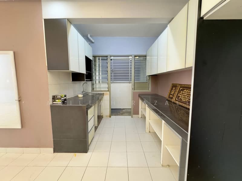Pangsapuri untuk Dijual di Gapura Bayu - Aqillah Razali - Kitchen - PropertyGuru.com.my