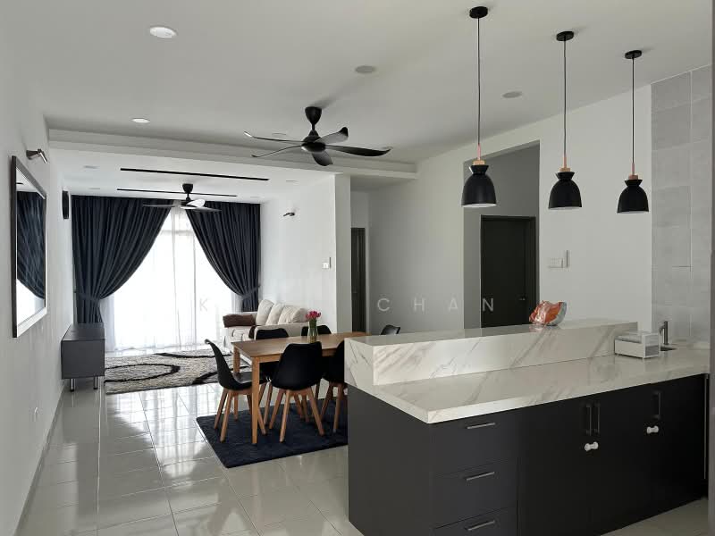 Pangsapuri untuk Dijual di Pangsapuri Setia Impian @ Kajang - KINKI CHAN - Living Room - PropertyGuru.com.my