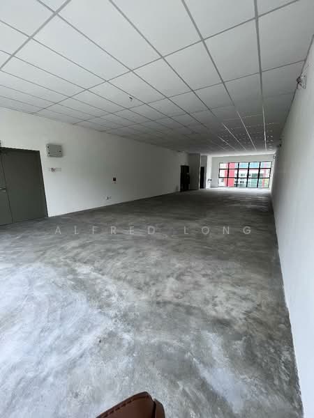 Kedai untuk Dijual di Kampung Kebun Bunga (Shah Alam) - Alfred Long - Interior - PropertyGuru.com.my