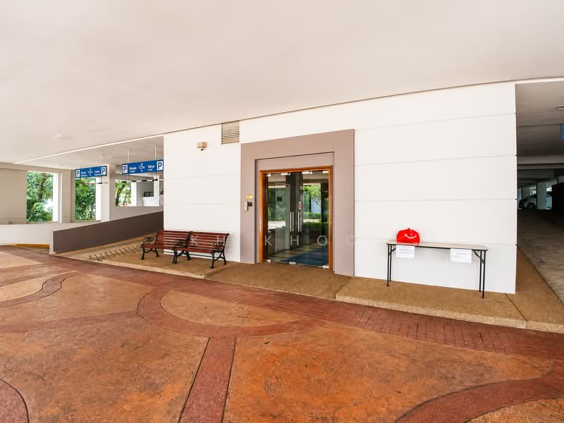Condominium for Sale at Surian Condominium - KH Khoo - Entrance - PropertyGuru.com.my