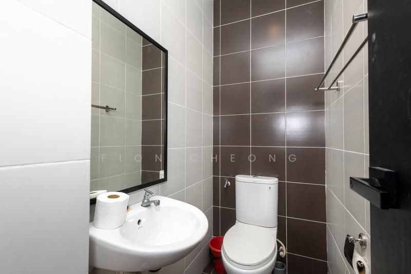 Apartment for Rent at Austin Regency (Pangsapuri Austin Perdana) - Fion Cheong - Bathroom - PropertyGuru.com.my