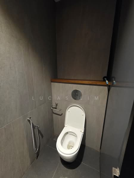 Pejabat untuk Disewa di Putra Heights (Subang Jaya) - Lucas Lim - Bathroom - PropertyGuru.com.my
