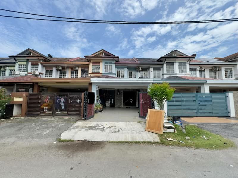 Rumah Teres 2 Tingkat untuk Dijual di Bandar Bukit Puchong 2 (Puchong) - Aqillah Razali - Exterior - PropertyGuru.com.my