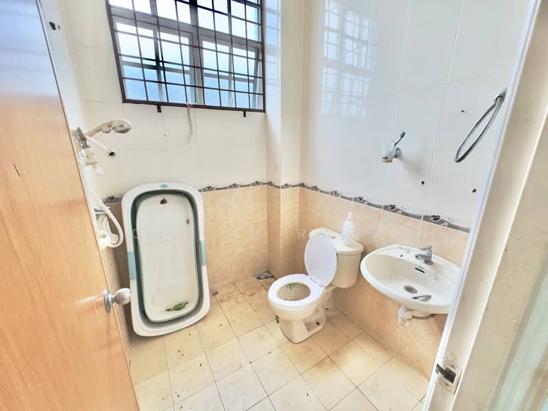 Rumah Teres 2 Tingkat untuk Dijual di Bandar Bukit Puchong 2 (Puchong) - Aqillah Razali - Bathroom - PropertyGuru.com.my