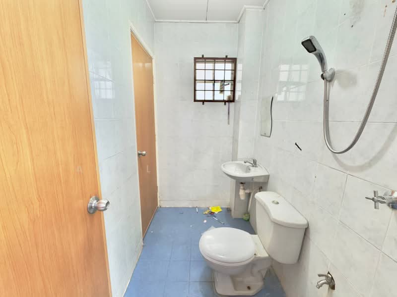 Rumah Teres 2 Tingkat untuk Dijual di Bandar Bukit Puchong 2 (Puchong) - Aqillah Razali - Bathroom - PropertyGuru.com.my