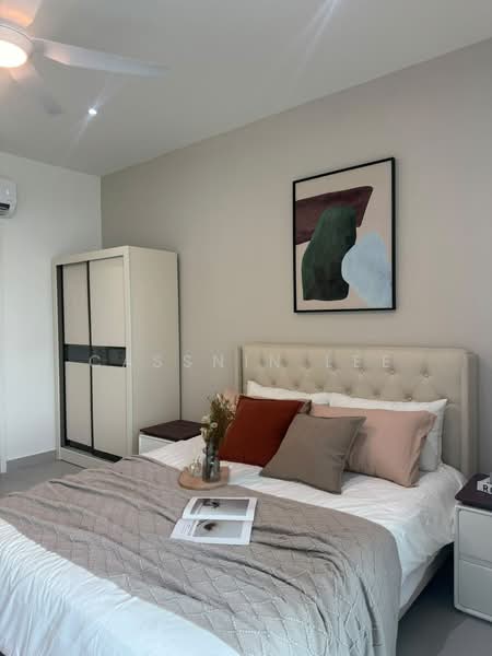 Servis Apartment untuk Disewa di Dorsett Waterfront Subang - Cassnin Lee - Bedroom - PropertyGuru.com.my