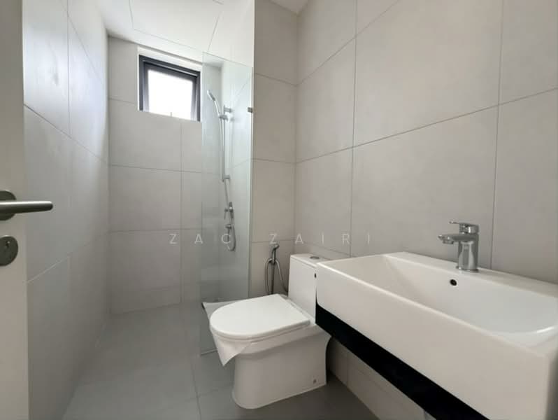 Service Residence for Sale at Laurel Residence - Zac Zairi - Bathroom - PropertyGuru.com.my