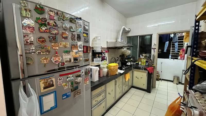 Apartment for Sale at Puncak Baiduri Apartment - Remus Chen - Kitchen - PropertyGuru.com.my