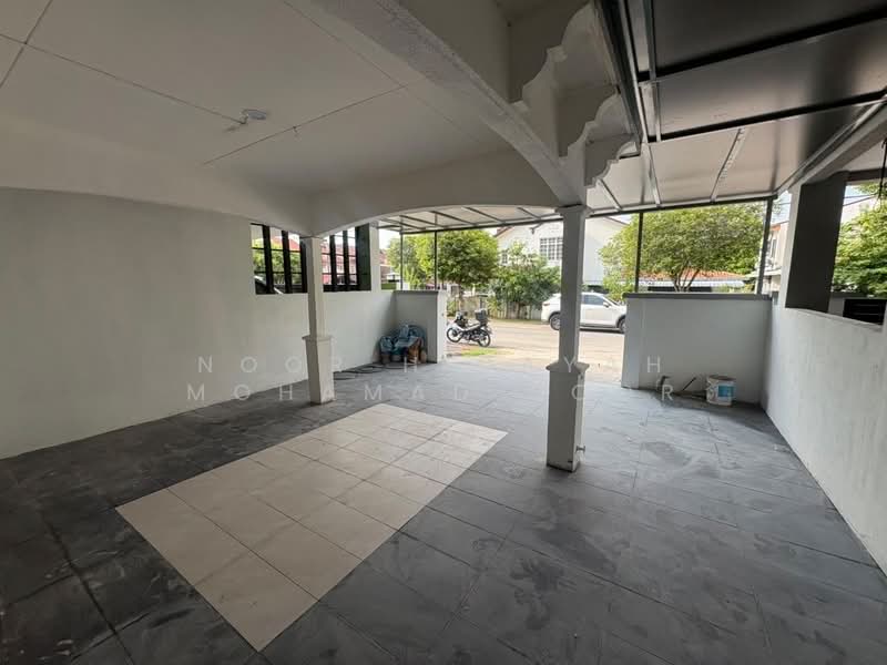 2-storey Terraced House for Sale in Bandar Puncak Alam (Puncak Alam) - Noor Hidayah Mohamad Noor - Exterior - PropertyGuru.com.my