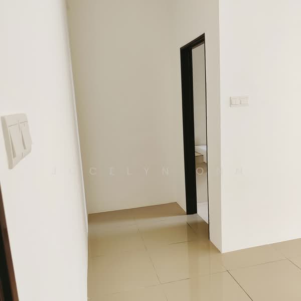 Service Residence for Sale at 8Scape Residence @ Sutera - Jocelyn Onn - Interior - PropertyGuru.com.my