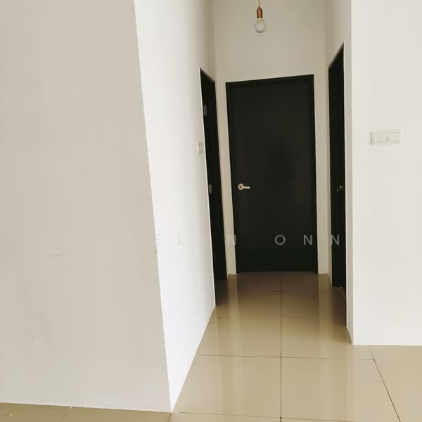 Service Residence for Sale at 8Scape Residence @ Sutera - Jocelyn Onn - Interior - PropertyGuru.com.my