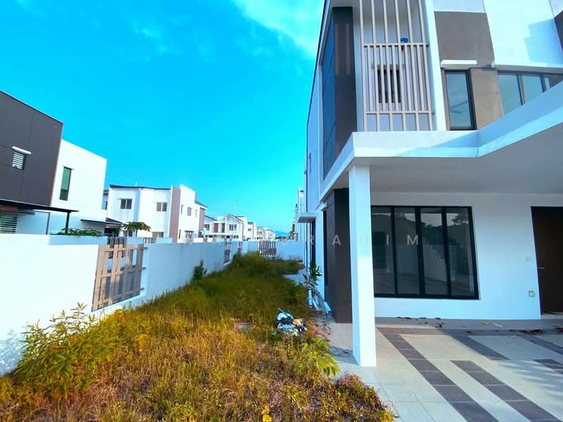 Rumah Teres 2-Tingkat untuk Dijual di Hulu Langat (Selangor) - Hawa Ibrahim - Exterior - PropertyGuru.com.my