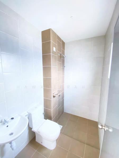 Rumah Teres 2-Tingkat untuk Dijual di Hulu Langat (Selangor) - Hawa Ibrahim - Bathroom - PropertyGuru.com.my