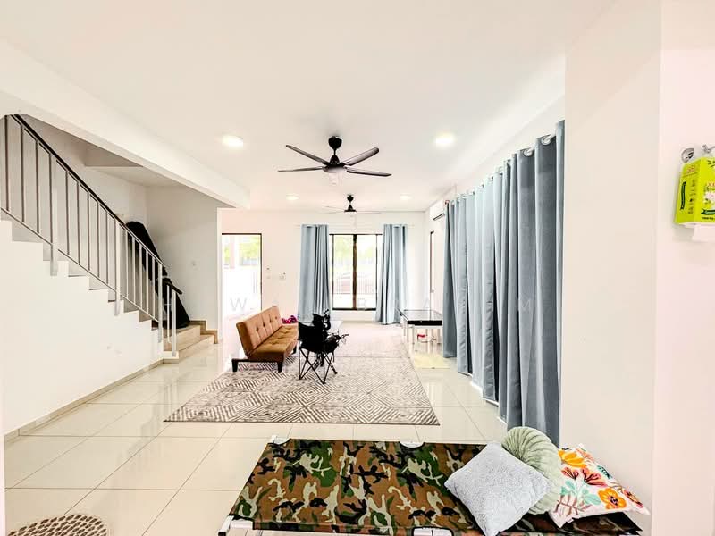 Rumah Teres 2-Tingkat untuk Dijual di Hulu Langat (Selangor) - Hawa Ibrahim - Living Room - PropertyGuru.com.my