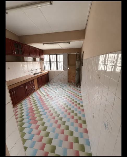 Rumah Teres 1 Tingkat untuk Disewa di Taman Kajang Utama (Kajang) - Tony Leong - Kitchen - PropertyGuru.com.my