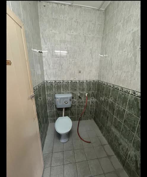 Rumah Teres 1 Tingkat untuk Disewa di Taman Kajang Utama (Kajang) - Tony Leong - Bathroom - PropertyGuru.com.my