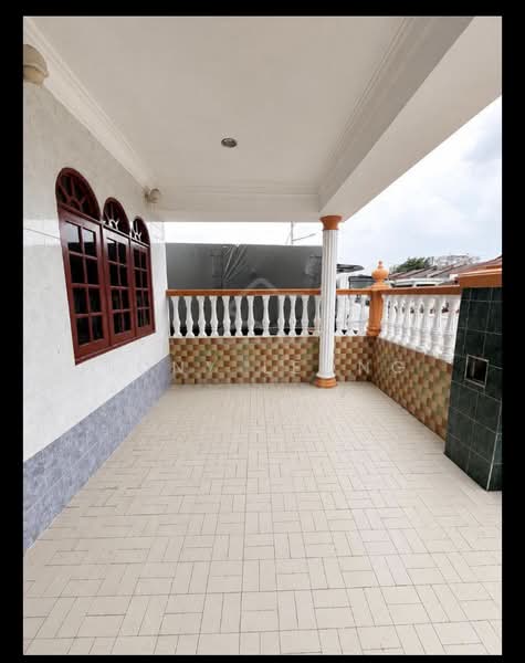 Rumah Teres 1 Tingkat untuk Disewa di Taman Kajang Utama (Kajang) - Tony Leong - Balcony - PropertyGuru.com.my