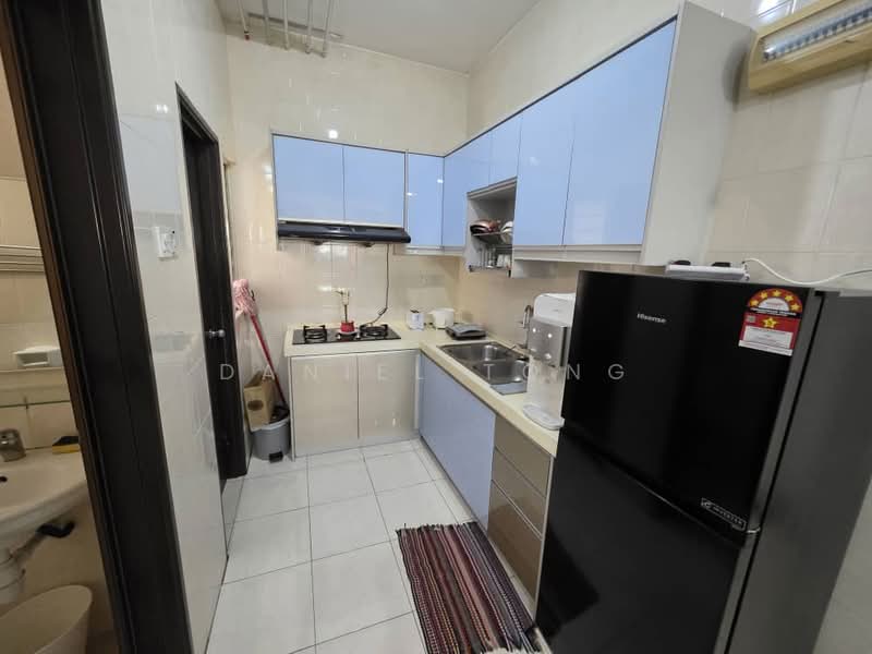 Servis Apartment untuk Disewa di Serviced Residence @ Casa Tiara - Daniel Tong - Kitchen - PropertyGuru.com.my