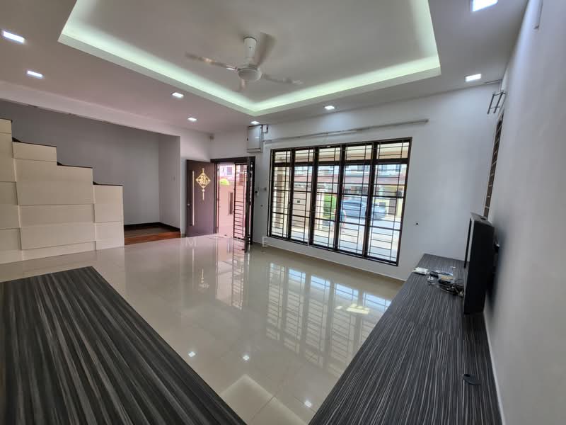 Rumah Berkembar untuk Dijual di Bandar Sungai Long (Selangor) - Mike Lim - PropertyGuru.com.my