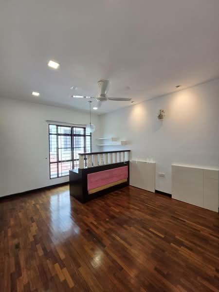 Rumah Berkembar untuk Dijual di Bandar Sungai Long (Selangor) - Mike Lim - PropertyGuru.com.my