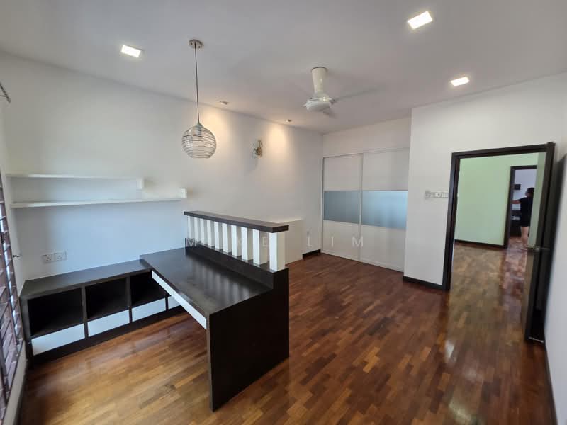 Rumah Berkembar untuk Dijual di Bandar Sungai Long (Selangor) - Mike Lim - PropertyGuru.com.my