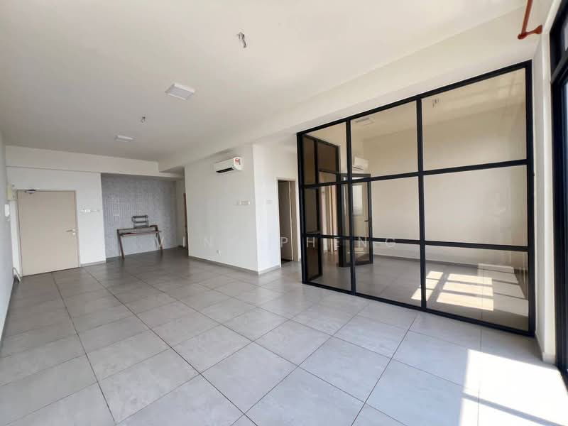 Kondominium untuk Dijual di The Quartz Residence - Vinc Pheng - Living Room - PropertyGuru.com.my